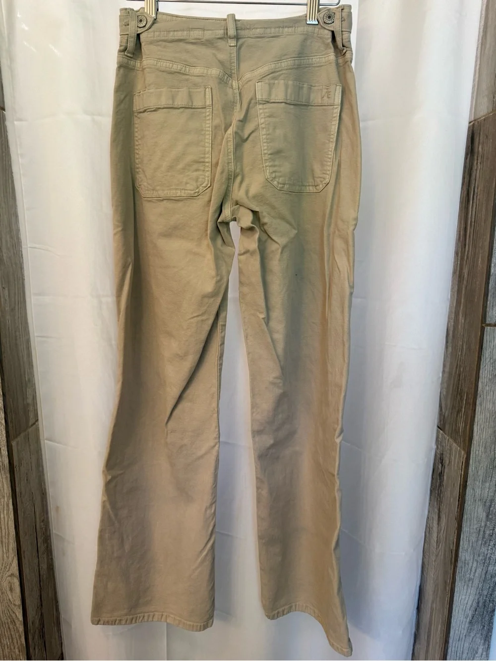 American Eagle Outfitters Stretch Pants in Beige